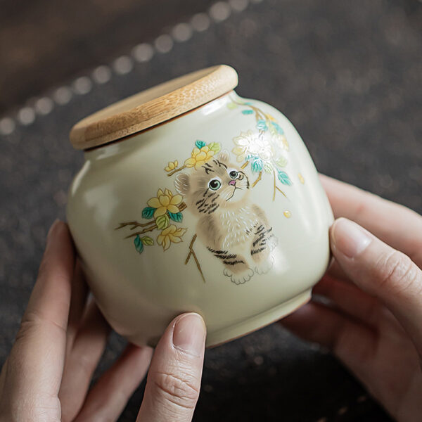 Elegant Cat Urns